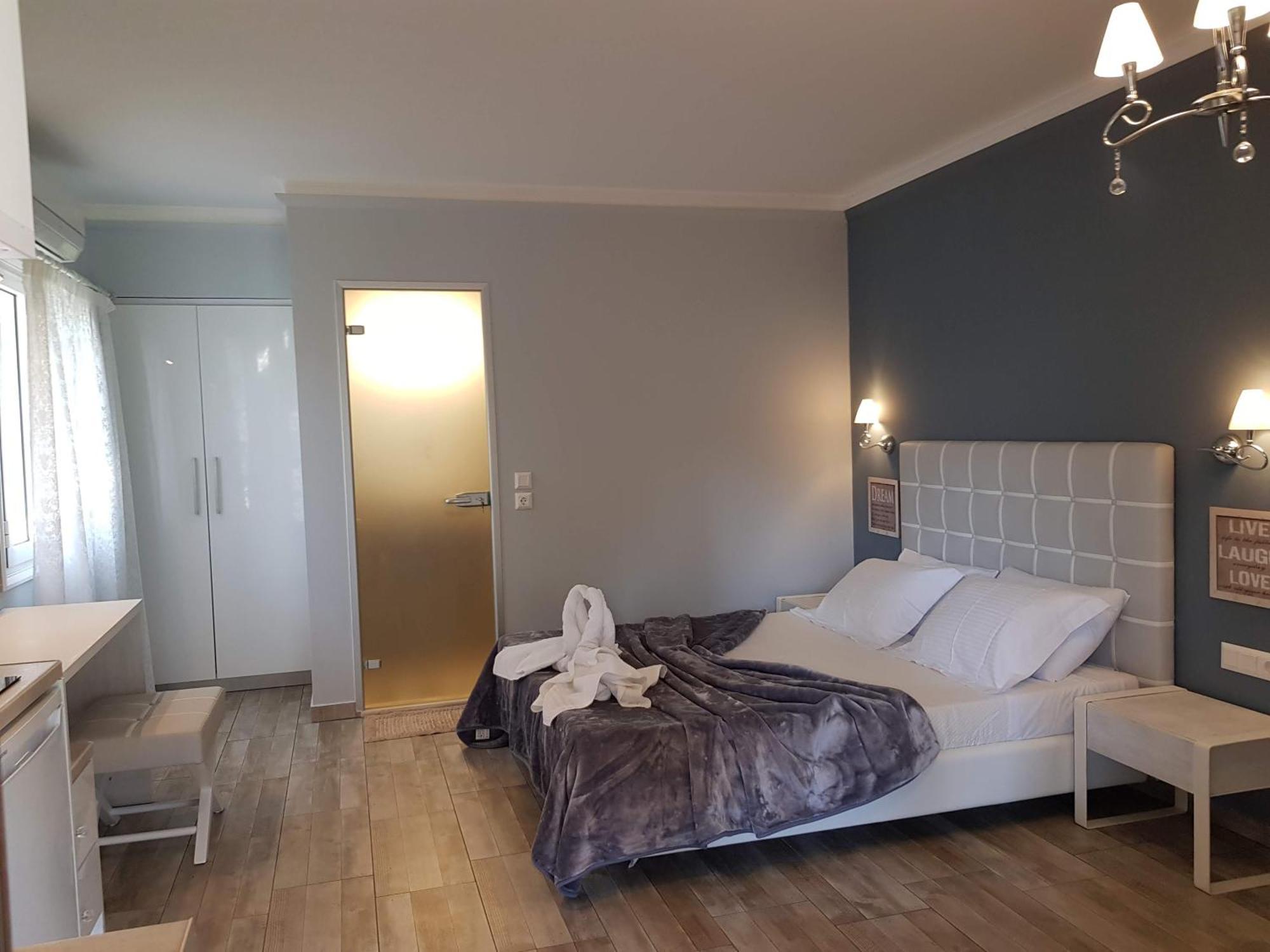 Sekreto - "S" Maisonettes & Studios Adults Only Парга Екстериор снимка