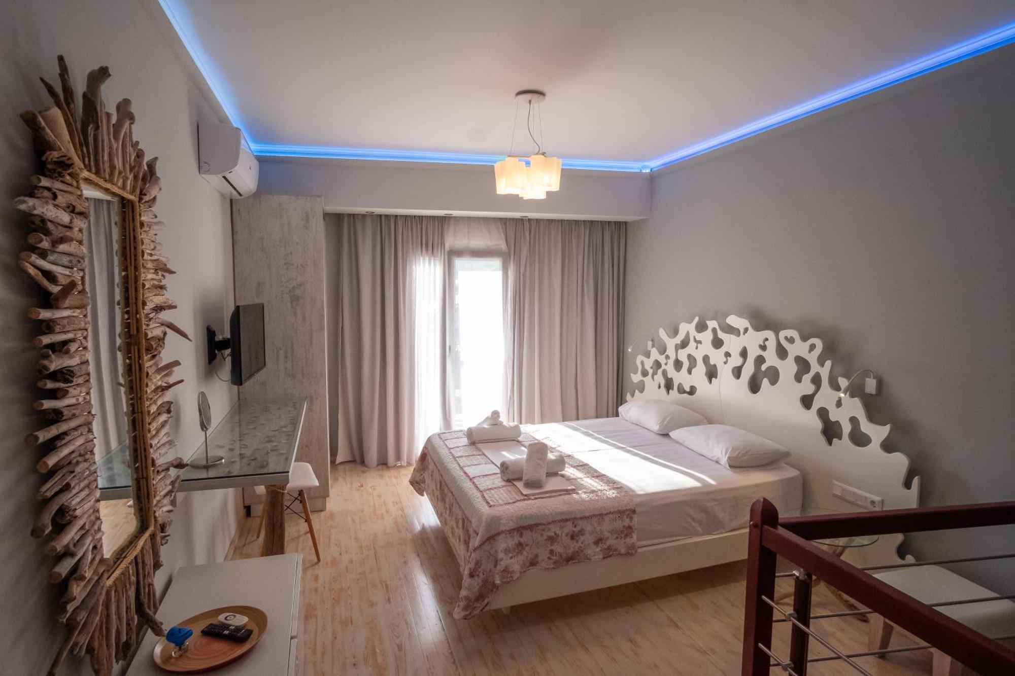 Sekreto - "S" Maisonettes & Studios Adults Only Парга Екстериор снимка