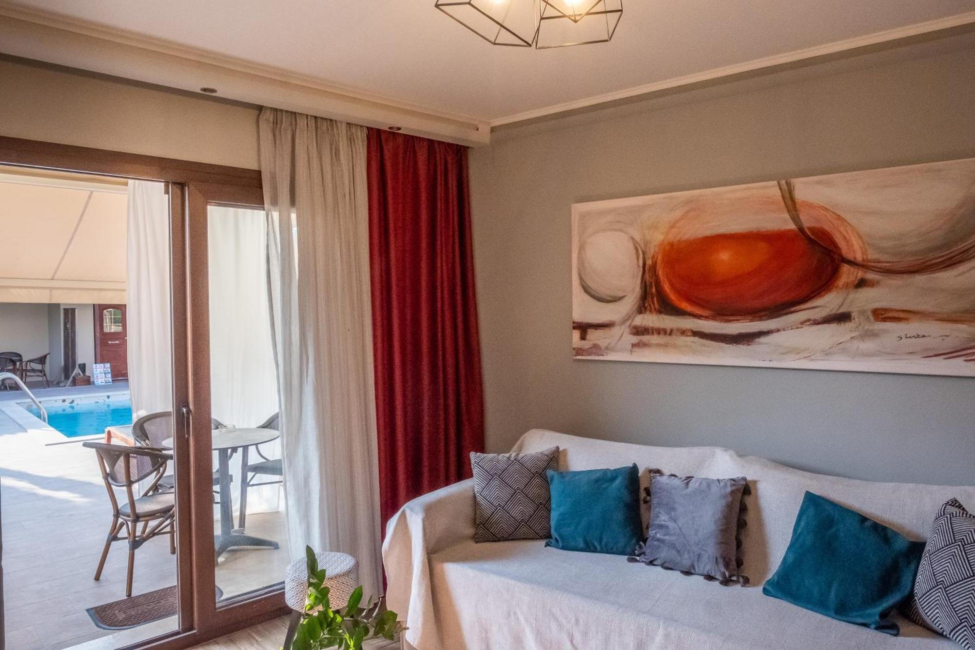 Sekreto - "S" Maisonettes & Studios Adults Only Парга Екстериор снимка