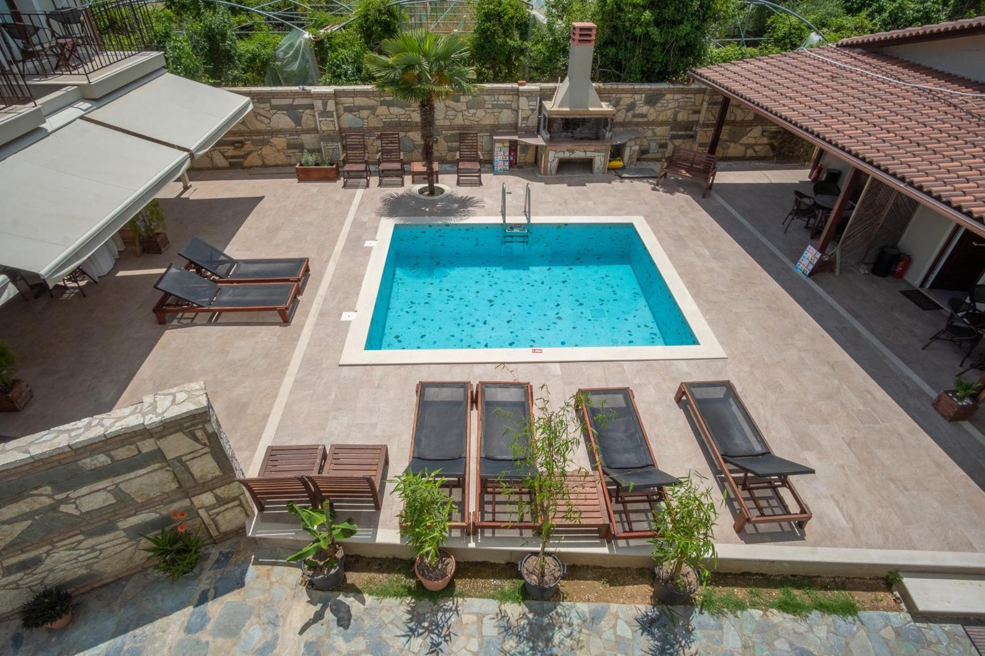 Sekreto - "S" Maisonettes & Studios Adults Only Парга Екстериор снимка