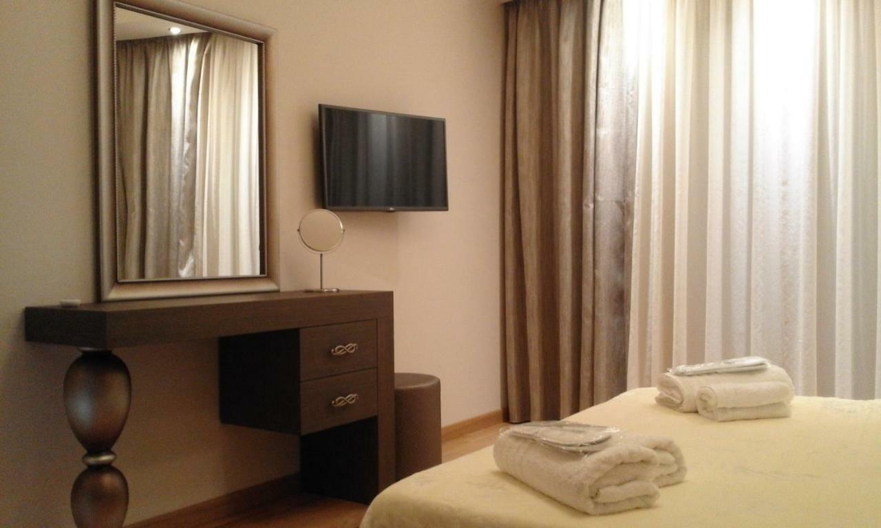 Sekreto - "S" Maisonettes & Studios Adults Only Парга Екстериор снимка